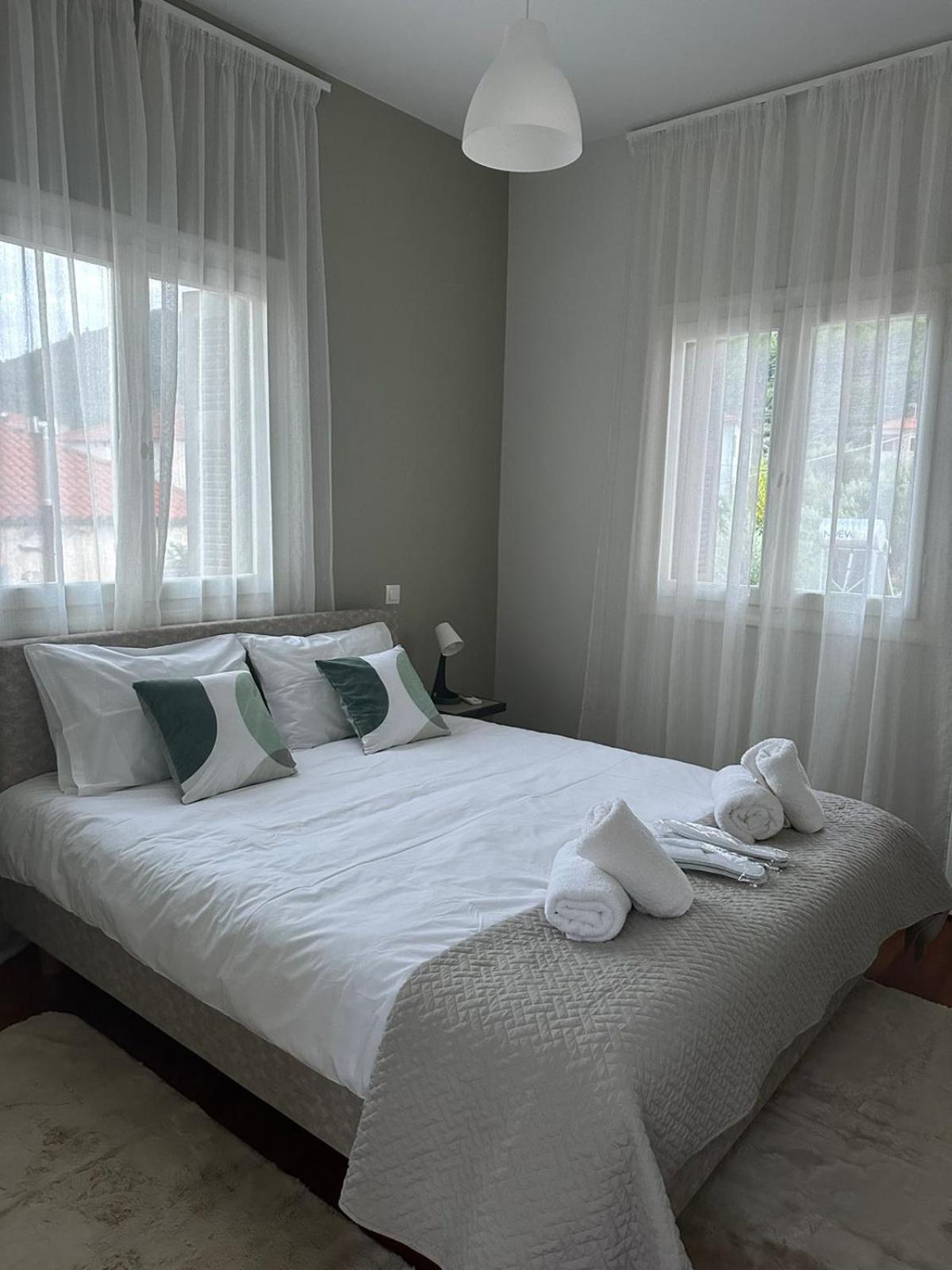 Happy Home Leonidio Luaran gambar